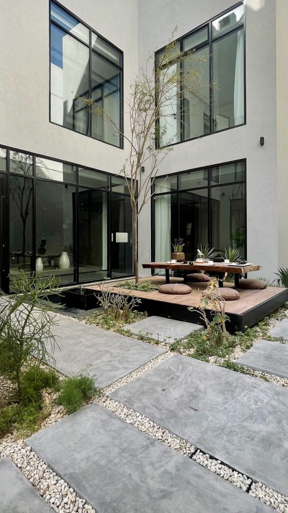 Tông màu trắng cho người mệnh Kim