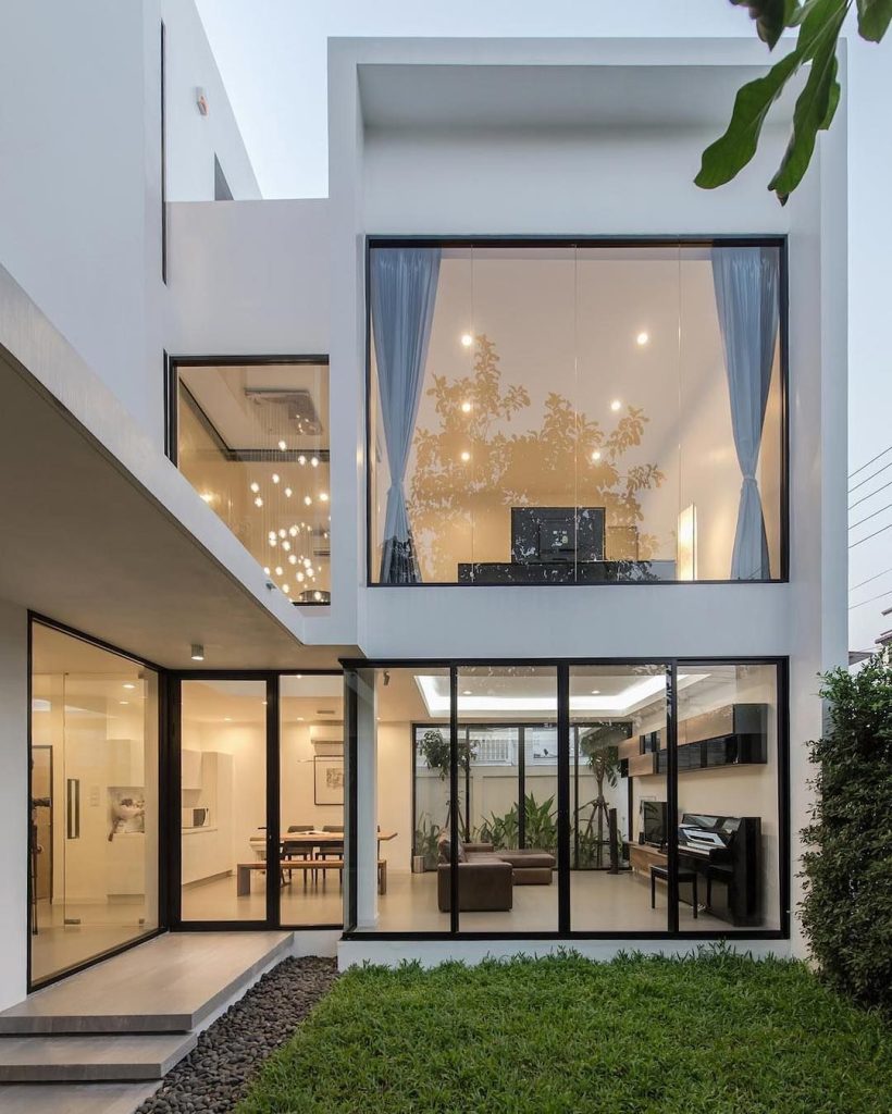 Màu trắng cực sang trọng cho không gian biệt thự