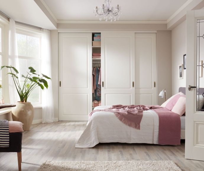 Mẫu tủ quần cửa lùa giúp tiết kiệm không gian rất hiệu quả